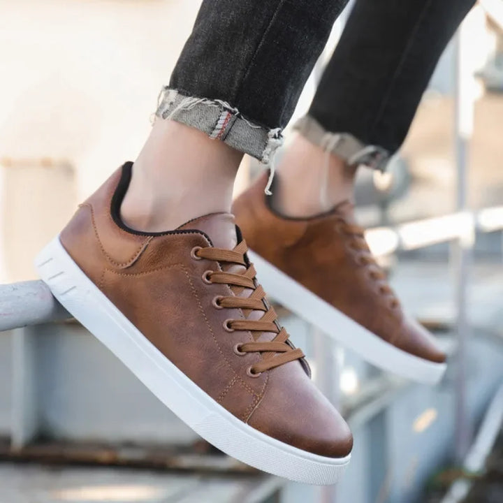 Leather Low-Top Sneakers – Men's Casual Shoes | Verano