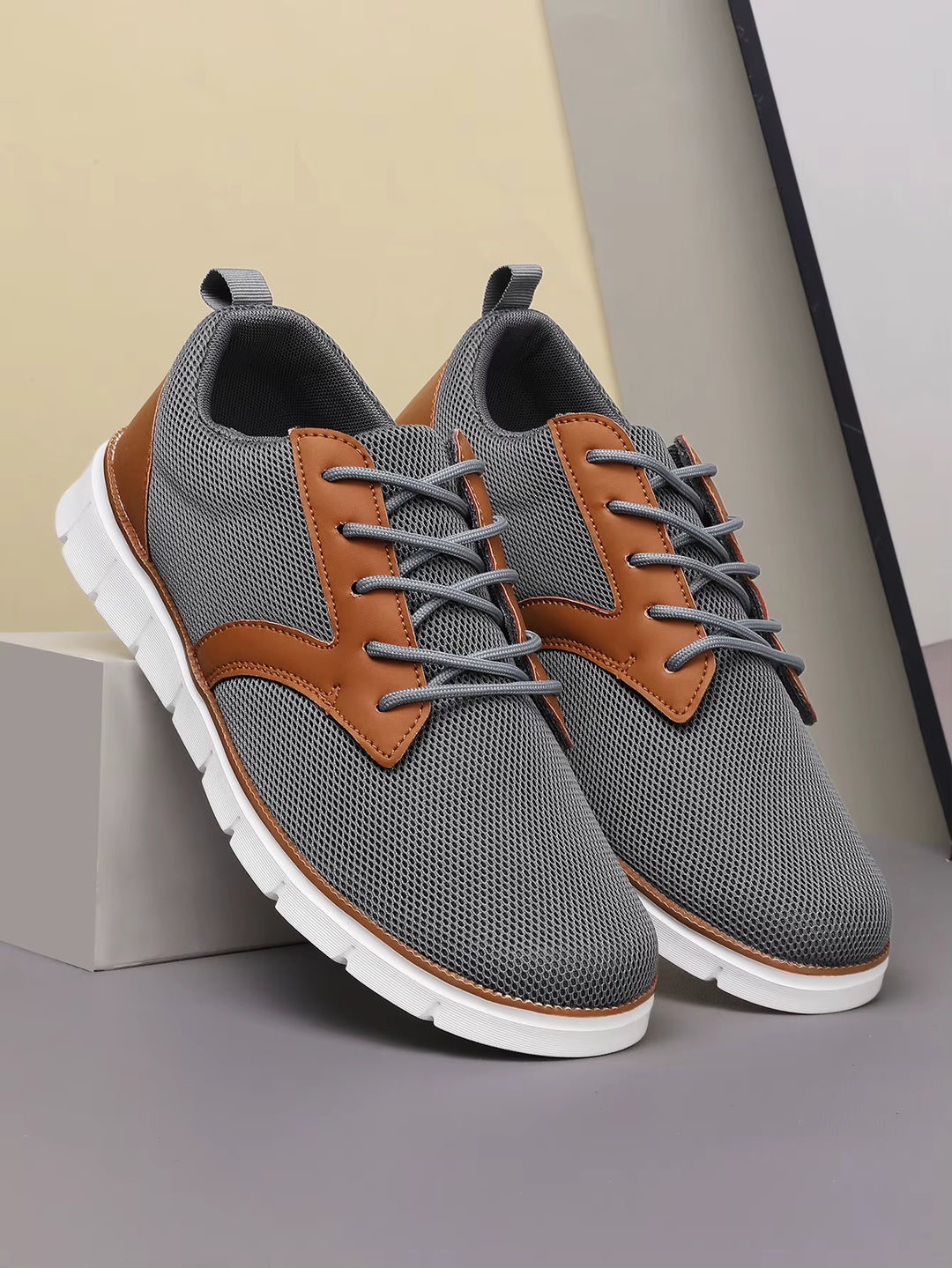 Men's Canvas Leather Sneakers with Orthopedic Footbed | Savoni