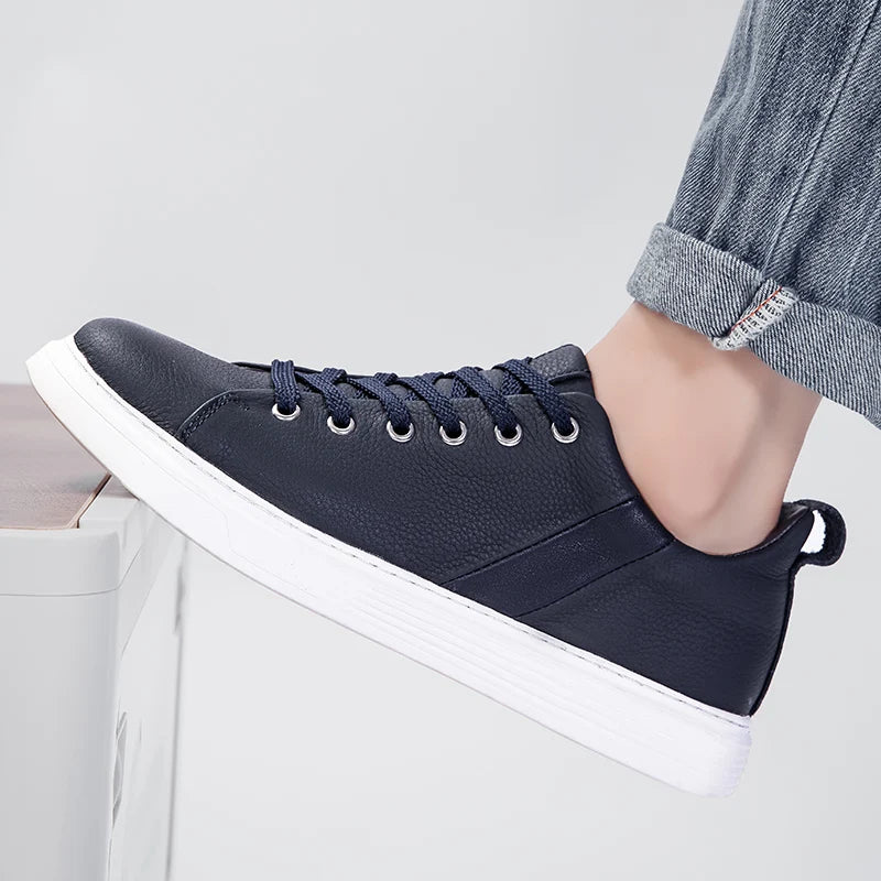 Leather Low-Top Sneakers – Men's Casual Shoes | Savoni