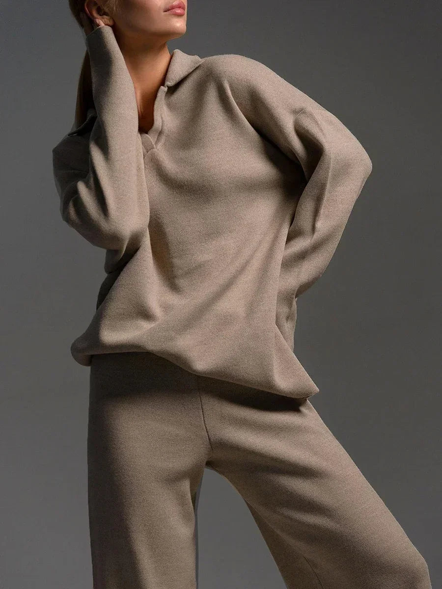 Hoodie & Sweatpants Set – Women's 2-Piece Lounge Set | Sophia