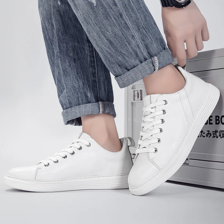 Leather Low-Top Sneakers – Men's Casual Shoes | Savoni