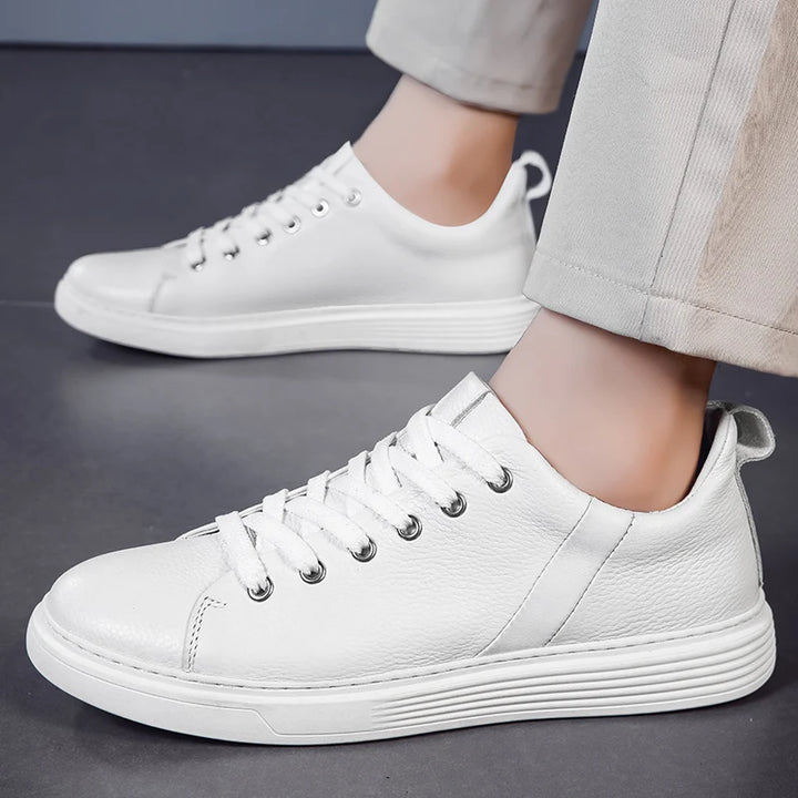 Leather Low-Top Sneakers – Men's Casual Shoes | Savoni