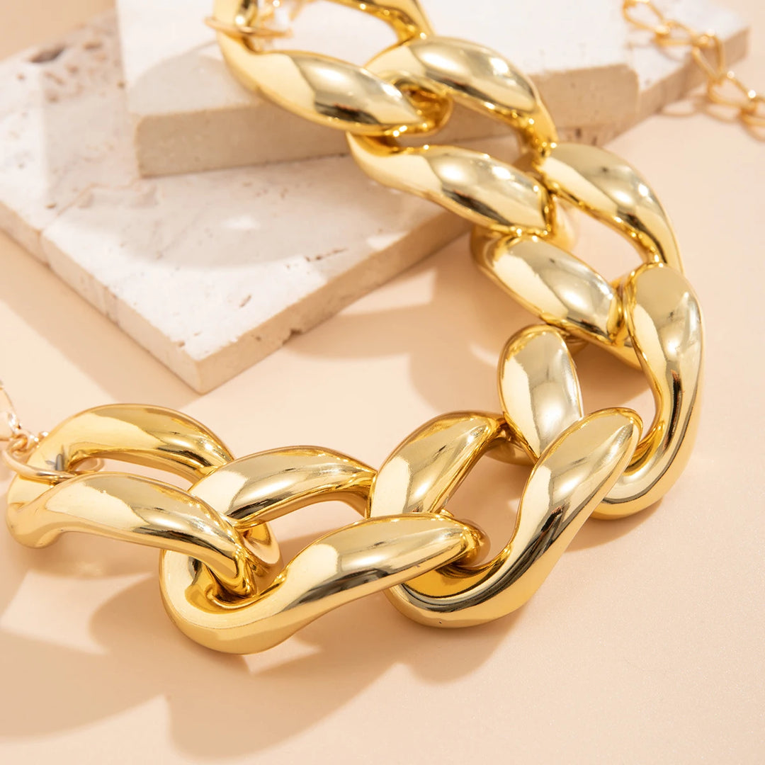 Savona Sculptural Oversized Link Choker Necklace