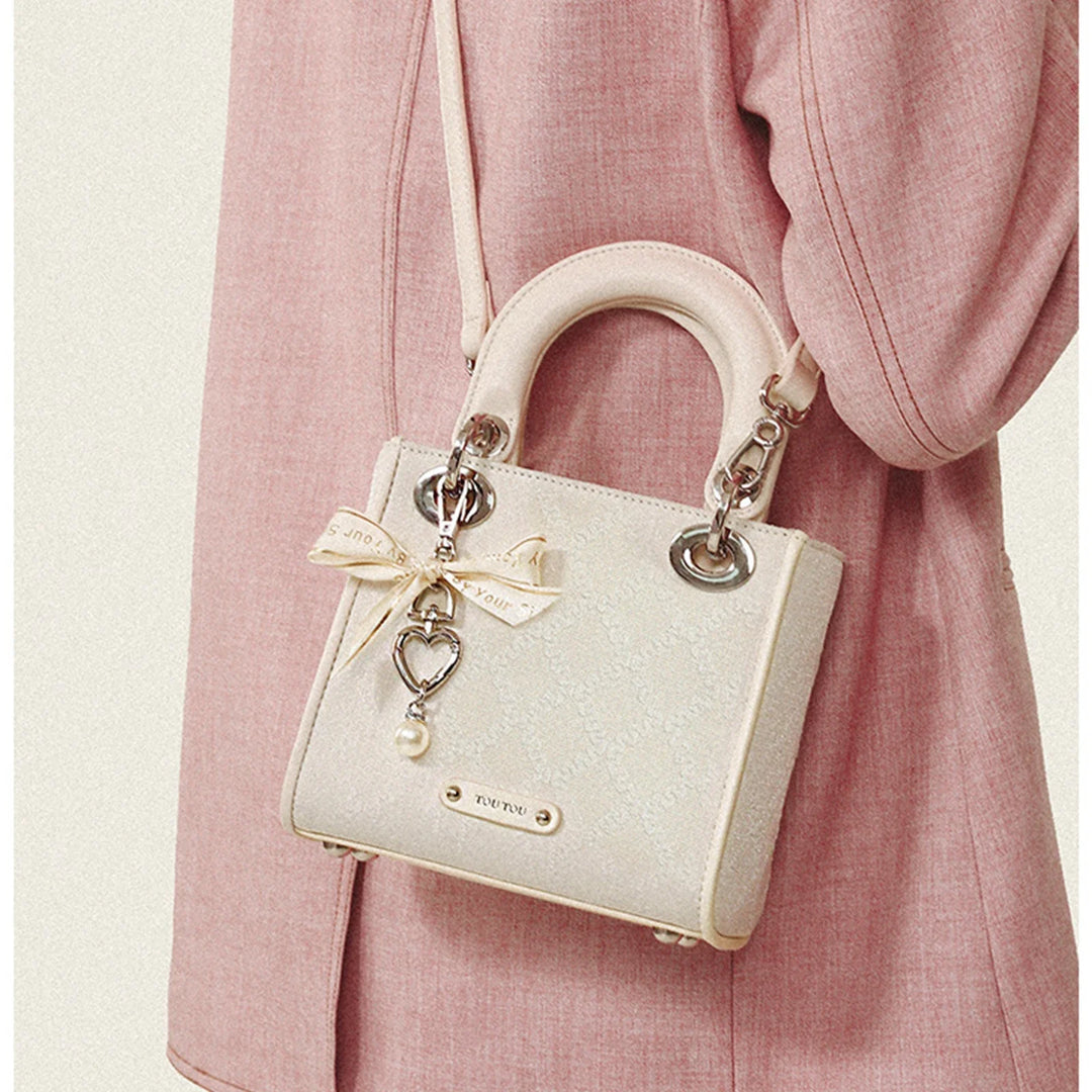 Jacquard Bow Handbag – Women's Pearl Accent Bag | Clarisse