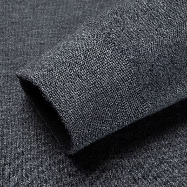 Men's Wool V-Neck Sweater | Savoni