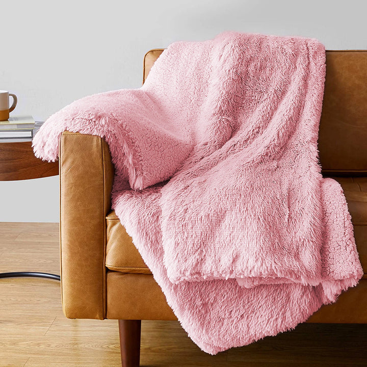 Faux Fur Throw Blanket – Plush Soft Cozy Blanket | Savona
